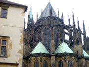 Stěhování obrazů na Pražský hrad